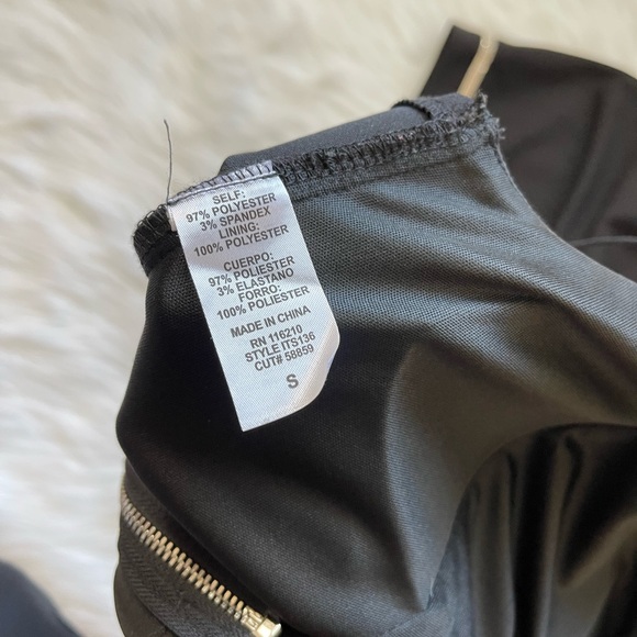 Women’s 2 Piece Set Black Crop Top & Belted Skirt w/ Jeweled Choker - Picture 12 of 12